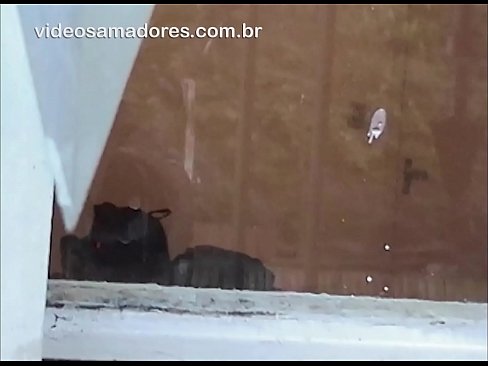 ❤️ Indoda enomsindo ibukele intombi yayo nenye insizwa, iqopha ividiyo ye-fuck ngaphandle kokuphazamisa umbhangqwana Ucansi olunamandla kithi  ❌️